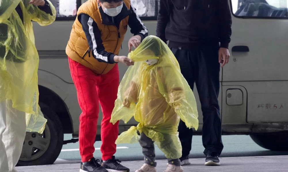 Κορονoϊός: Αυτά είναι τα χαρακτηριστικά της μόλυνσης σε παιδιά